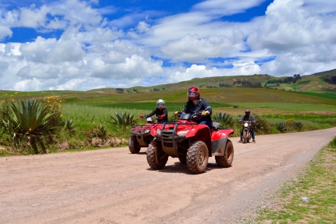 Desde Cuzco: tour en quad por Moray y las minas de salRecorrido compartido: conductor + pasajero en quad 06:30.