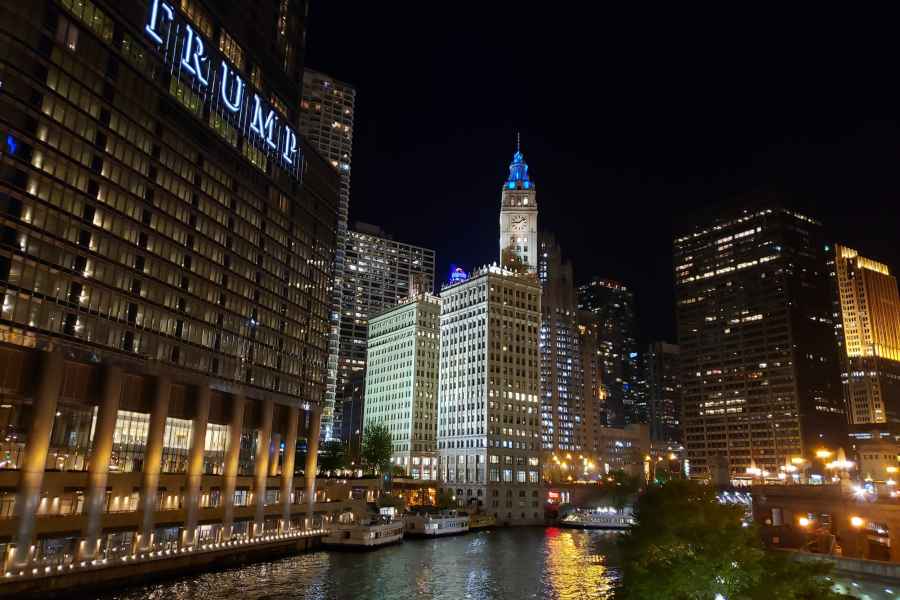 Chicago: Fluss- & Lakefront-Fahrt bei Nacht. Foto: GetYourGuide