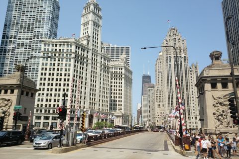 Chicago: Magnificent Mile Walking Tour