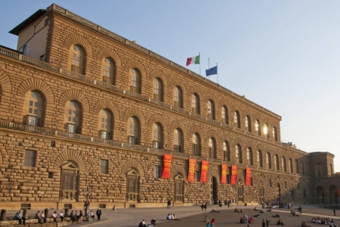 Florencia: Galería Palatina y Pitti TourVisita a la Galería Palatina en inglés