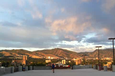Salt Lake City: Sunset Bike and Brothel Tour