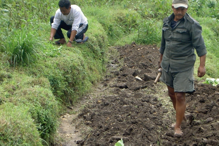 Von Pokhara: 2-Day Agro-Resort-TourStandard Option