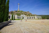 Da Madrid, El Escorial e Valley's Basilica Mezza giornata Tour - Housity