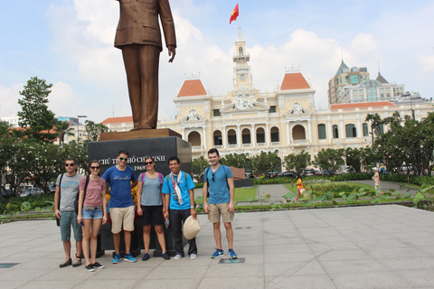 Saigon: Private Ho-Chi-Minh-Stadt-Halbtagestour mit dem AutoSaigon: Private Ho-Chi-Minh-Stadt-Halbtagestour mit Auto