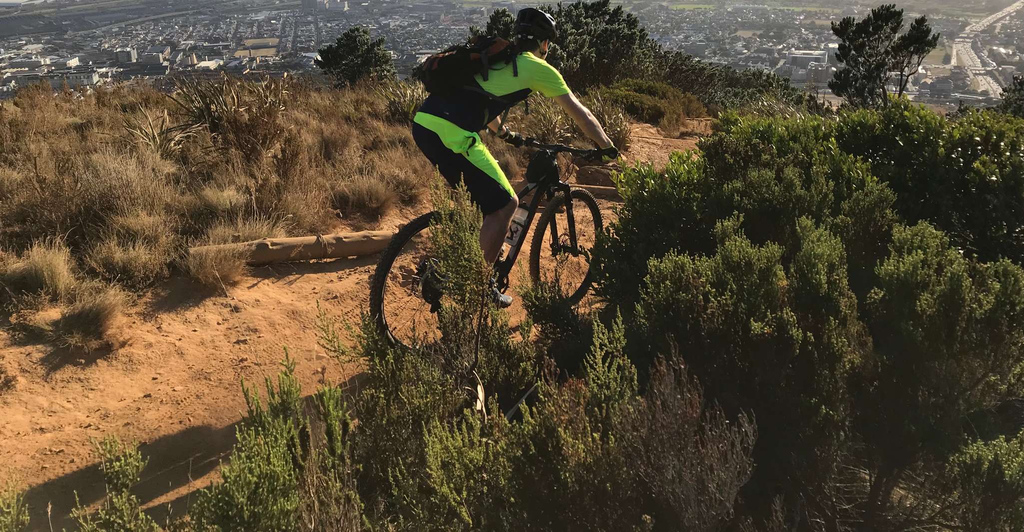 Kapstadt, Mountain Bike Tischberg nach Constantia - Hizvo