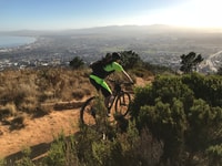 Kapstadt, Mountain Bike Tischberg nach Constantia - Hizvo