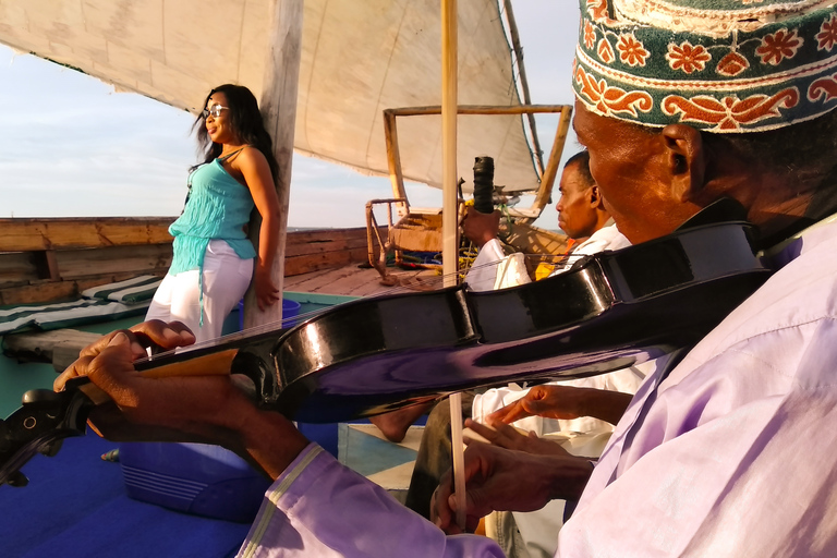 Zanzibar: Prison Island Tour with Lunch on the Sandbank