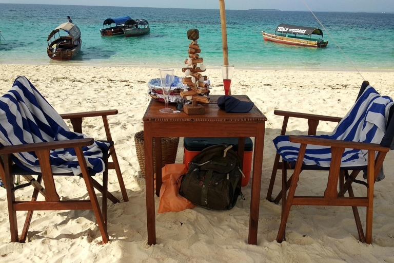 Zanzibar: Prison Island Tour with Lunch on the Sandbank Zanzibar: Prison Island Tour with Lunch and Hotel Transfer