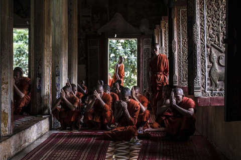 Siem Reap: 3-Hour Behind-the-Scenes Tuk-Tuk Tour Siem Reap: guided 3-hour tuk-tuk tour