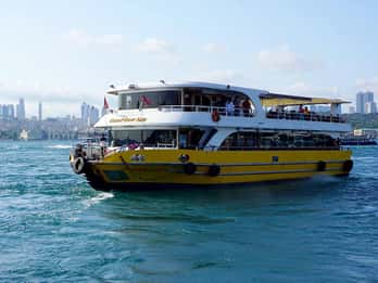 Istanbul: Goldenes Horn & Bosporus-Tour mit Audio-App Istanbul: Goldenes Horn & Bosporus-Tour mit Audio-App