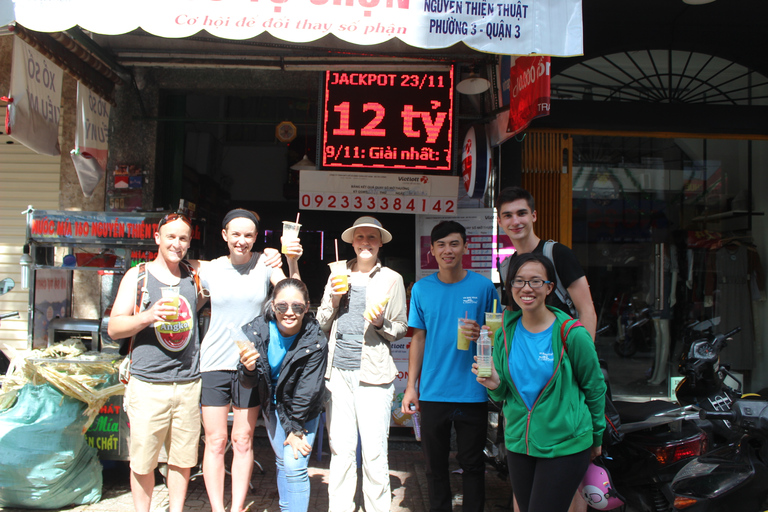 Saigon: visite privée d'une demi-journée en voiture de Ho Chi Minh-Ville