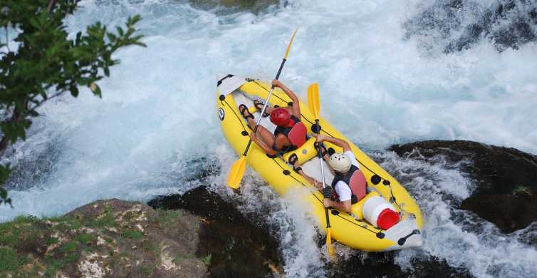 Fiume Zrmanja: Tour di mezza giornata guidato in kayak nei pressi di Zara