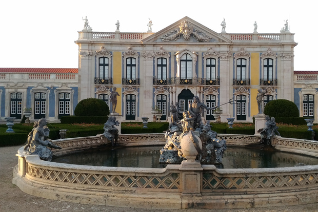 Convento de Mafra, Palacio de Queluz y Excursión a Ericeira desde Lisboa