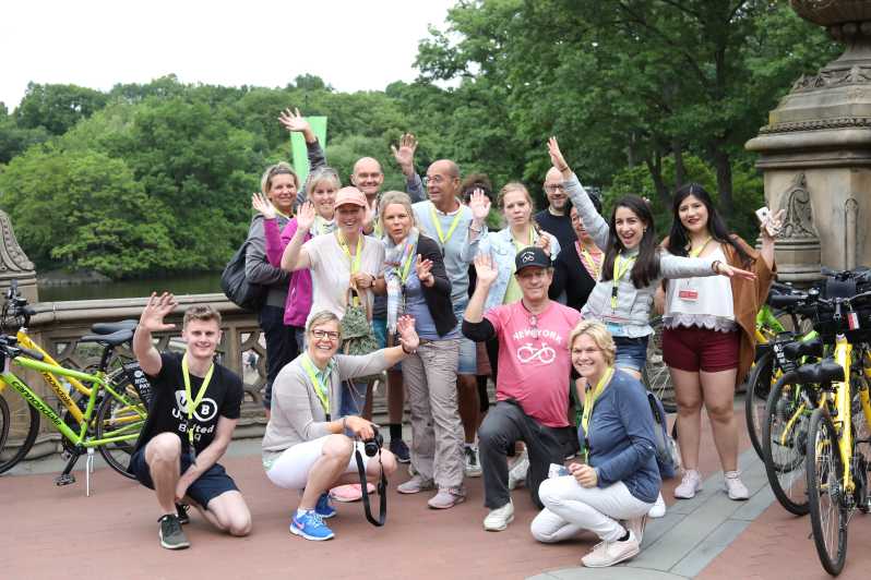 NYC: Guided Central Park Bike Tour in English or German