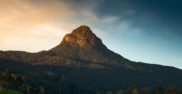 Sri Padaya Adam's Peak Sri Lanka  Cultural Tour Packages Sri Lanka