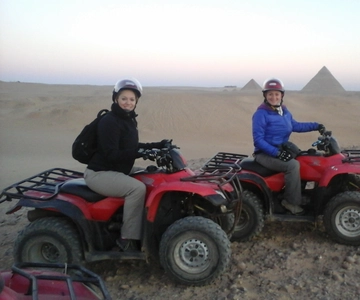 Pirámides de Guiza: Safari de 1 hora en quad por el desierto