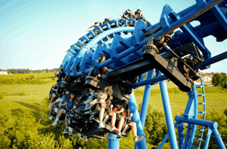 Ab Mailand: Ticket für den Movieland Park mit Zug & Shuttle