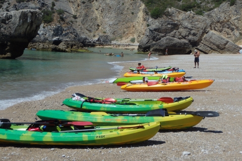 Lizbona: Sesimbra Kayak Discovery ExperienceWycieczka z odbiorem