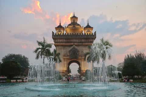 Vientiane Highlights & Buddha Park Full Day Tour with Lunch