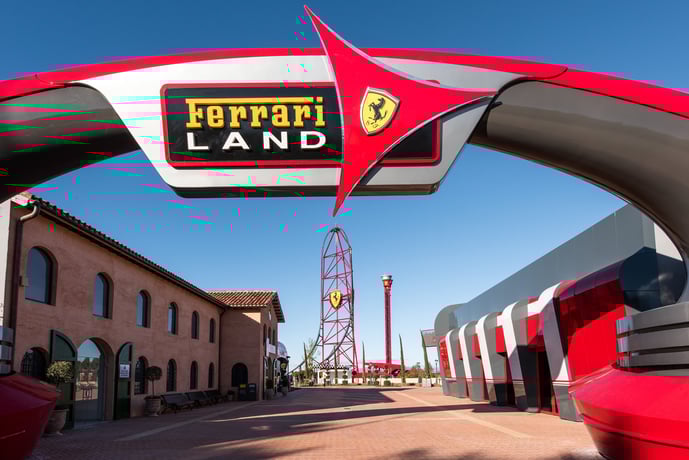 Салоу: билет в Ferrari Land в парке PortAventura