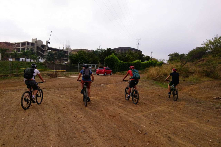 Cali: Mit dem Mountainbike durch die Bergkette