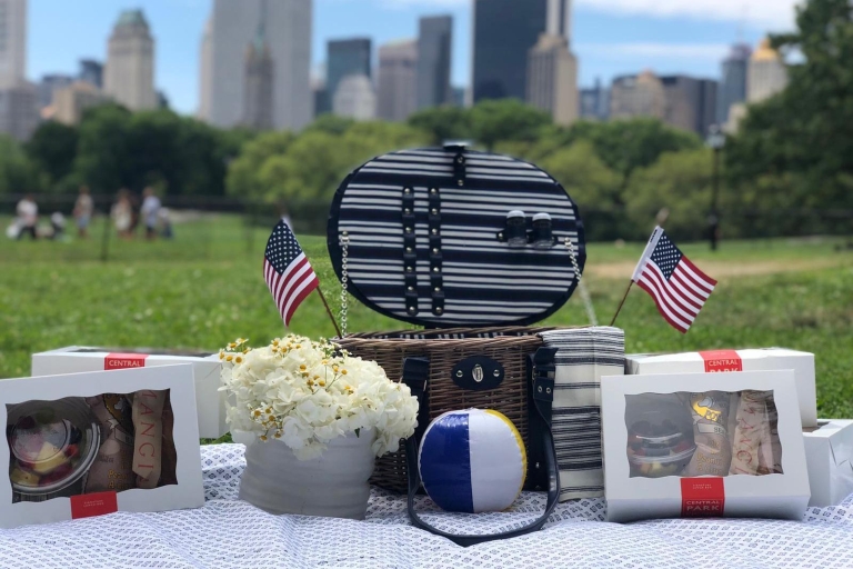Nueva York: alquiler de bicicletas todo el día y picnic en Central ParkCaja de firma