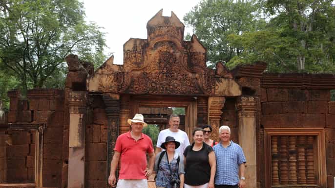 fullday banteay srei temple smallgroup tour