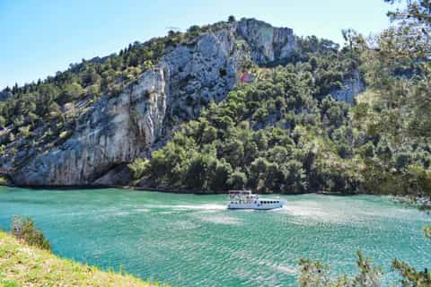 From Split: Krka Waterfalls Tour by Bus with 30-Min Cruise