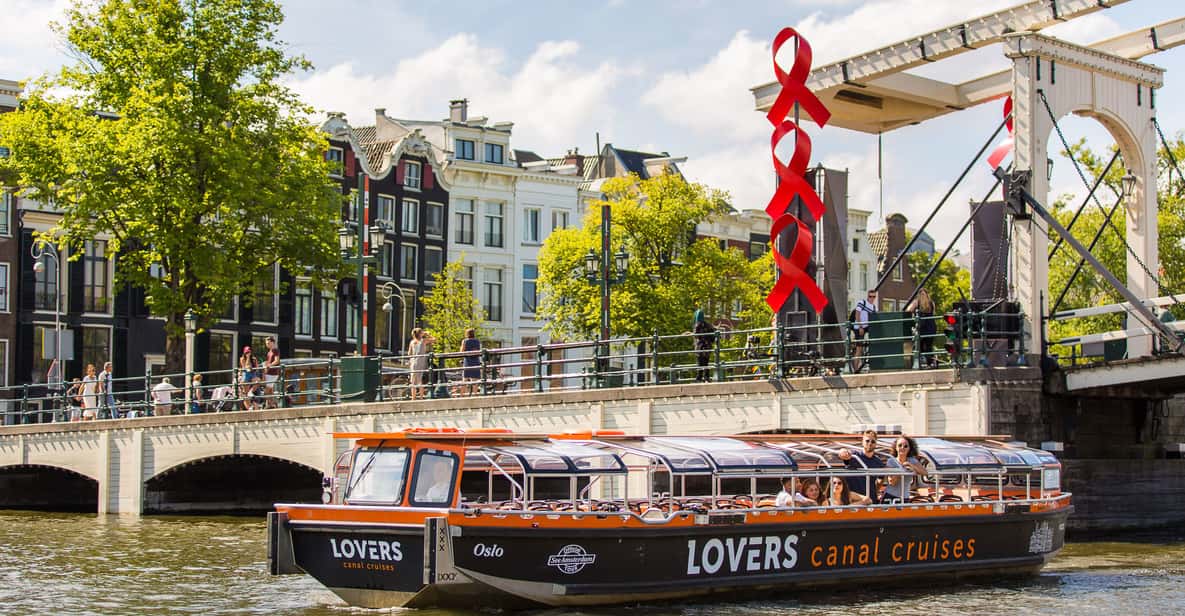 Impressie van Amsterdam: Half-open grachtenrondvaart