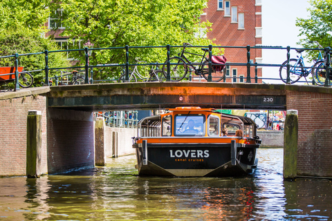 Amsterdam: rejs półotwartą łodzią po kanałach miastaAmsterdam: rejs półodkrytą łodzią po kanałach miasta