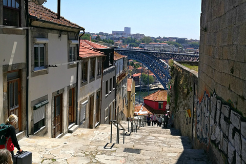 Het best van Porto: 3 uur begeleid per SegwayPrivérondleiding van 3 uur in het Spaans