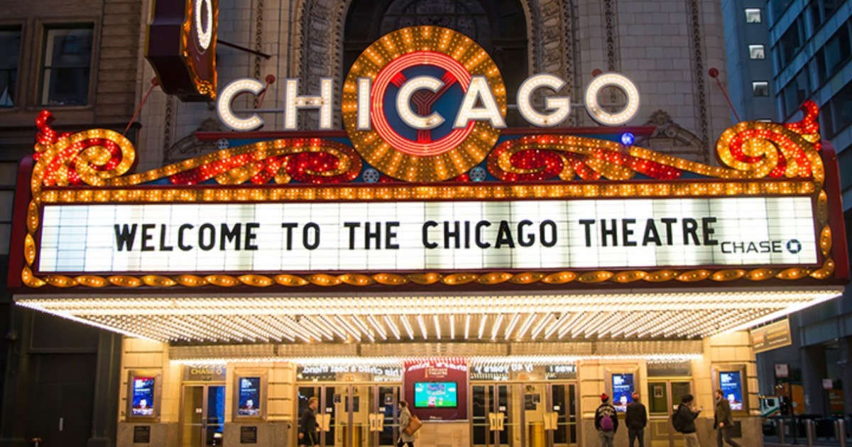 The Chicago Theatre Marquee Tour GetYourGuide
