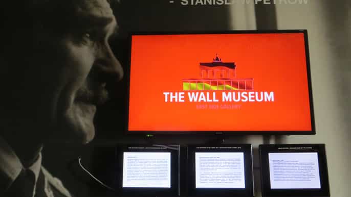 berlin the wall museum east side gallery ticket