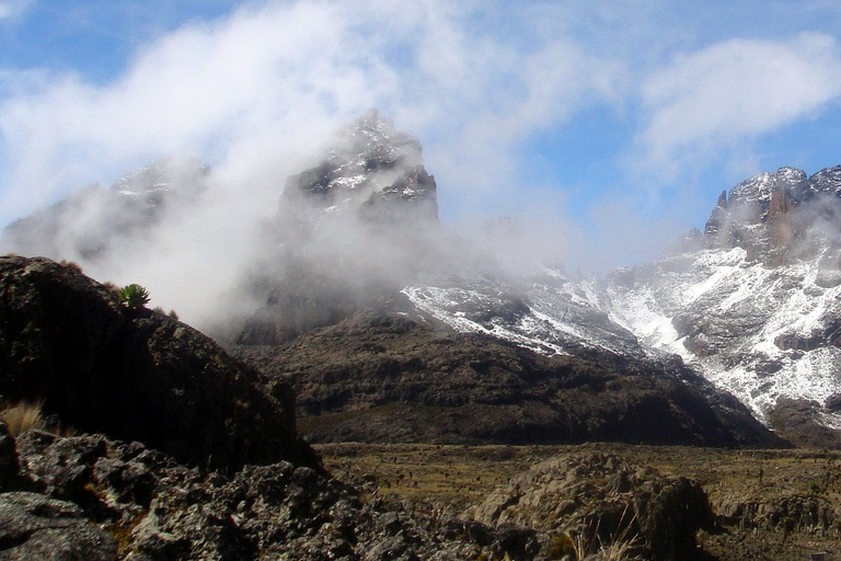 Mount Kenya: 4-Day Climbing Experience from Nairobi