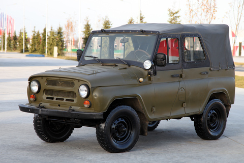 Sofia: 2-Hour Historical Tour with Soviet Jeep Small-Group Tour with Central Meeting Point