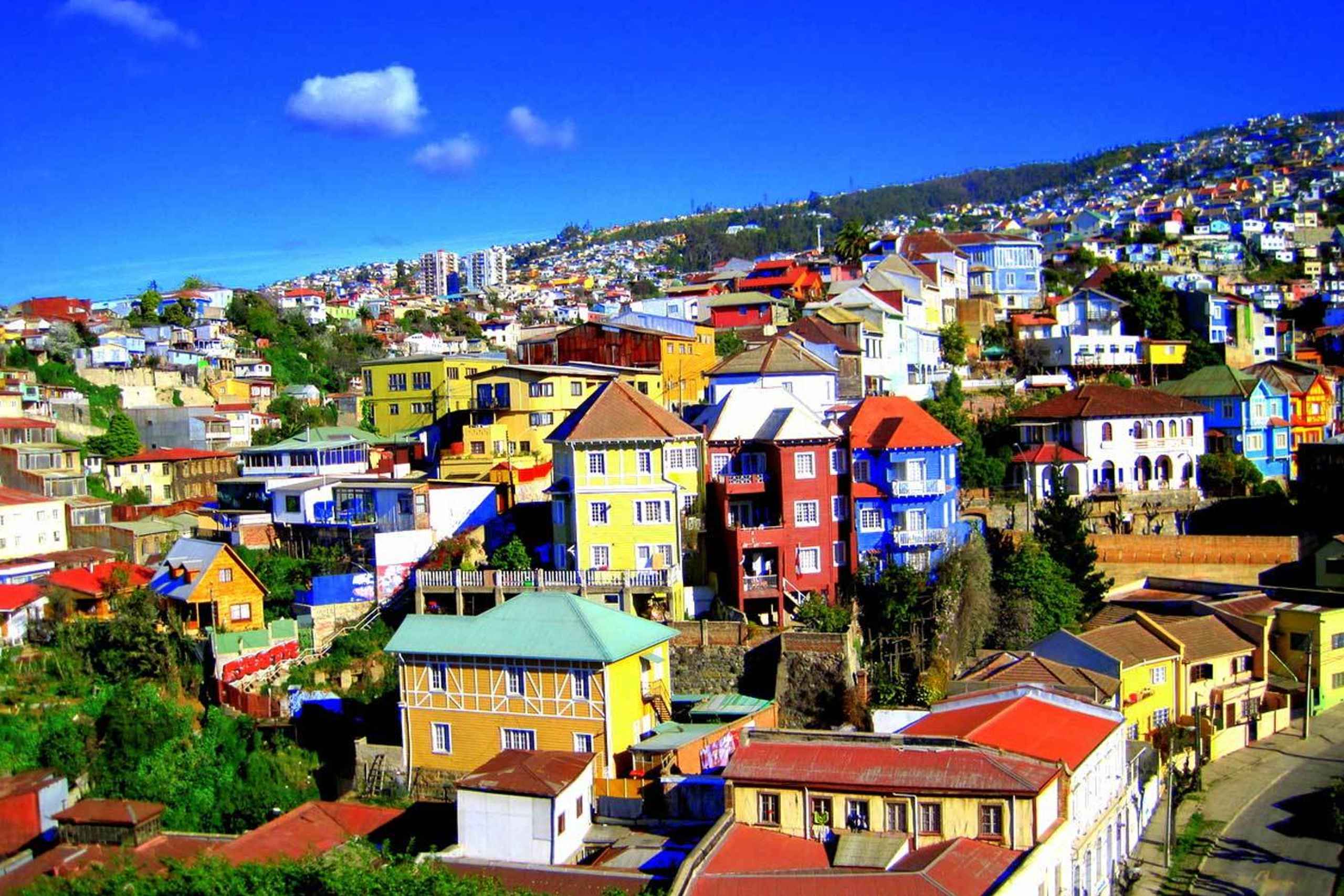 Valparaiso, Viña del Mar & Casablanca Valley Tour