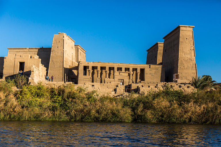 Van Aswan: Philae Temple & Motorboat Tour naar Nubian Village