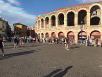 Verona Tour de día completo desde Lake Garda - Housity