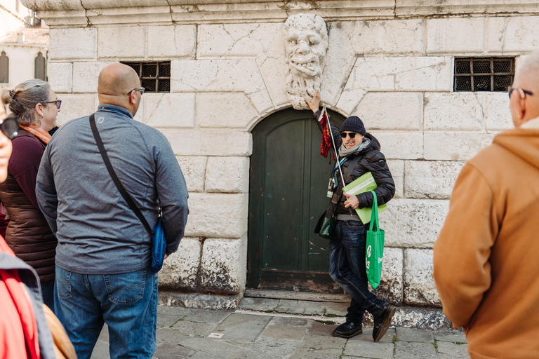 Venice: St. Mark's Basilica, Doge's Palace & Gondola Ride Private: Doge's Palace, Gondola Ride & St. Mark's Basilica