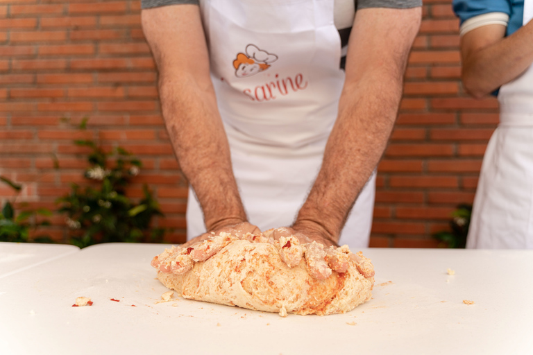 Pisa: aula prática de culinária na casa de um local