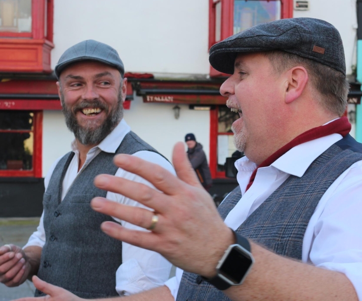 Kilkenny: Historical and Hysterical Guided City Walking Tour