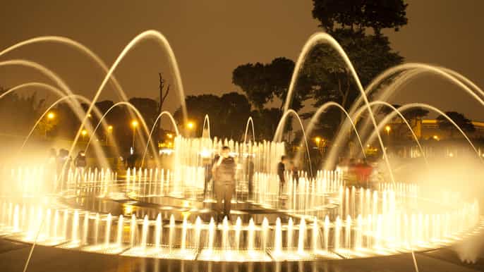 lima larco museum and magic water tour
