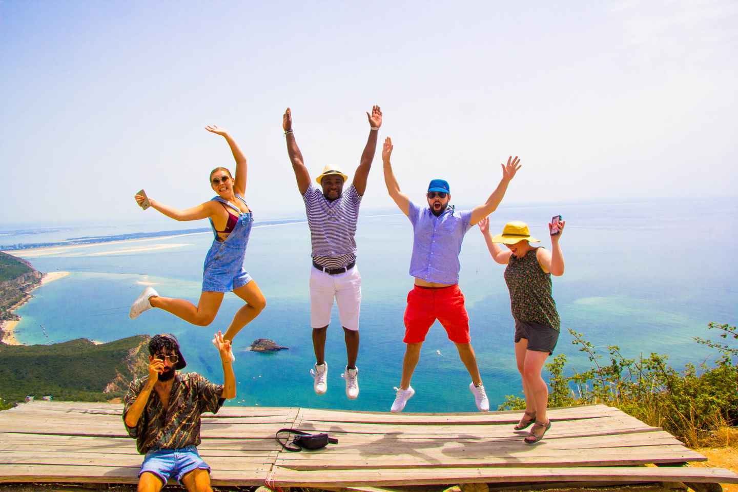 リスボン発：アラビダ日帰り＆ワイン試飲ツアー