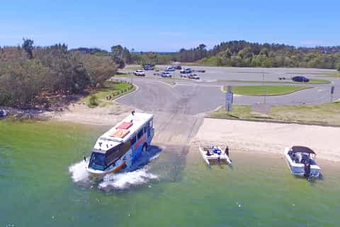 Gold Coast: Aquaduck City Tour and River Cruise