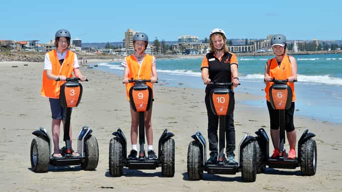 adelaide segway tour langs glenelg foreshore