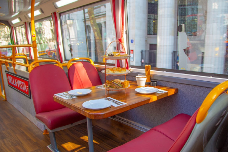 London: Afternoon Tea Bus mit einem Glas ProseccoLondon: Panorama-Bustour mit Nachmittagstee – Oberdeck