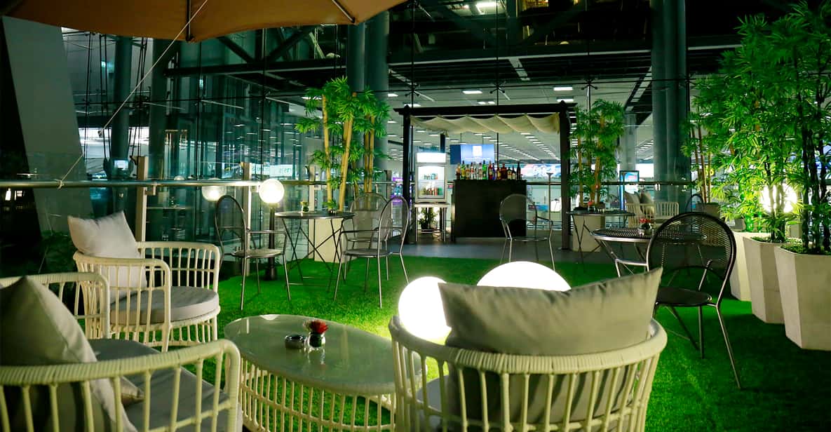 Suvarnabhumi Airport: 2.5-Hour Miracle Lounge Access
