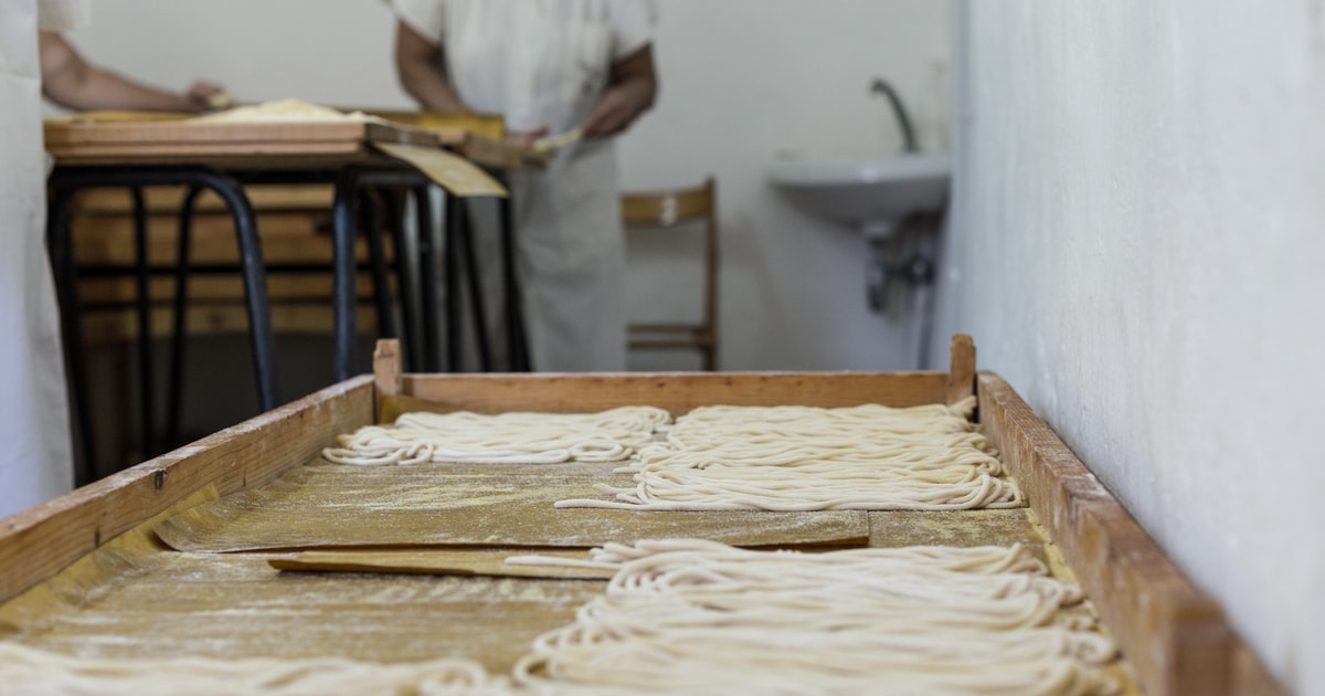 Lucca cursus verse pasta maken bij een local thuis GetYourGuide
