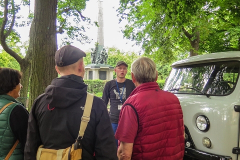Potsdam: Stadtrundfahrt in einem sowjetischen MinibusPotsdam: Private Tour in sowjetischen Minibus auf Englisch