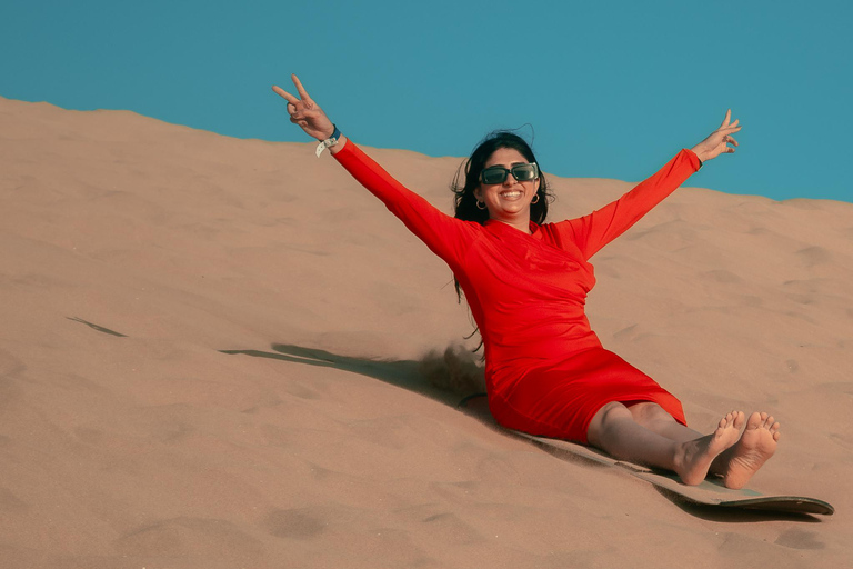 Agadir/Taghazout : sandboard et thé au coucher du soleil avec spectacle de feuAgadir/Taghazout : Sandboarding et thé au coucher du soleil avec spectacle de feu